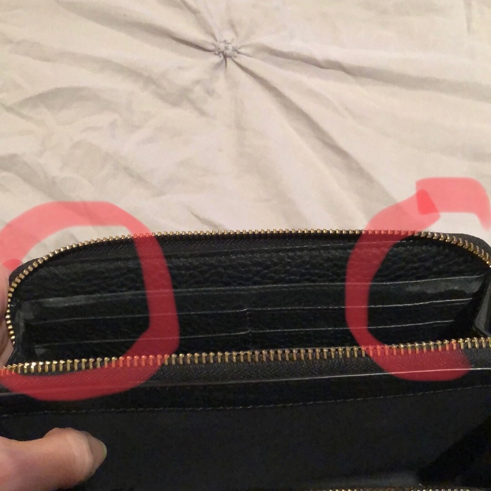 Tory Burch McGraw flat wallet crossbody bag - Picture 13 of 15